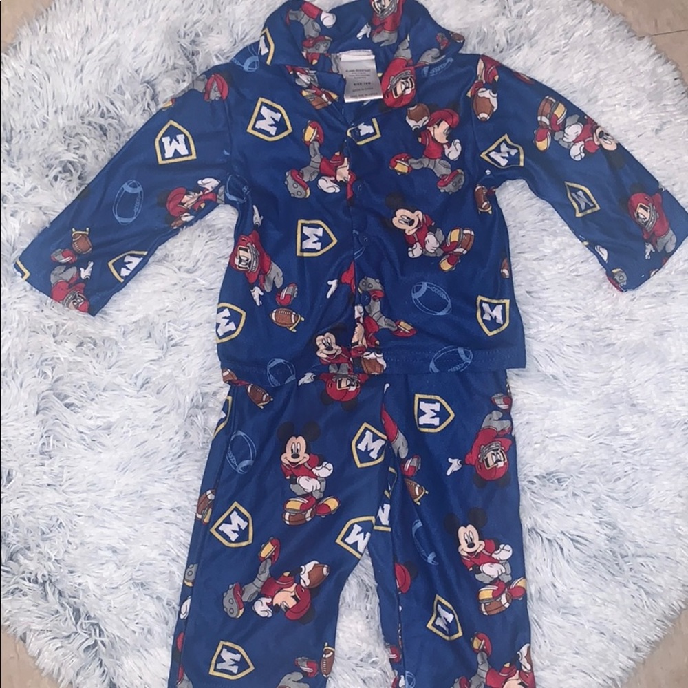 Pajamas (Toddlers) - Picture 1 of 2